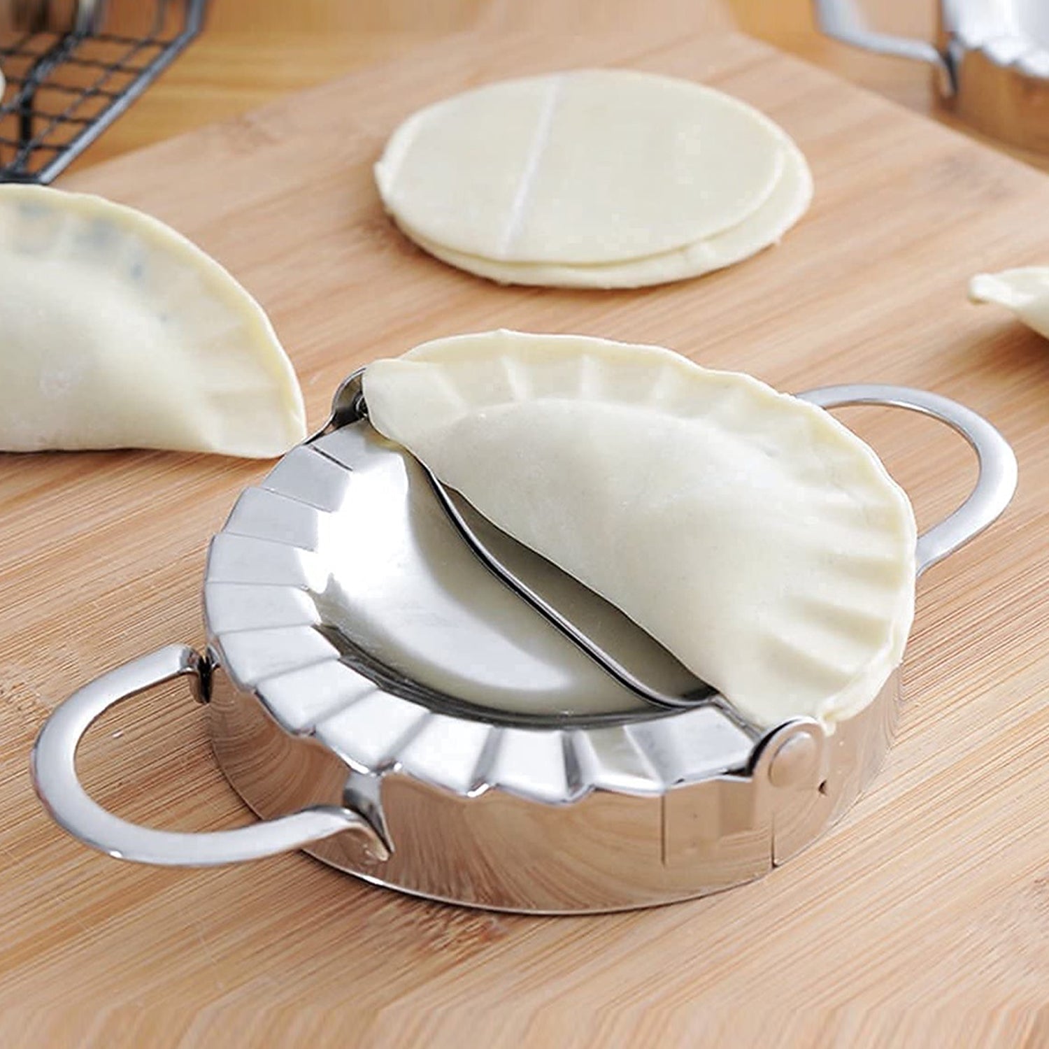 Stainless Steel Dumpling Maker – Easy Momo, Gujiya & Pastry Press Tool