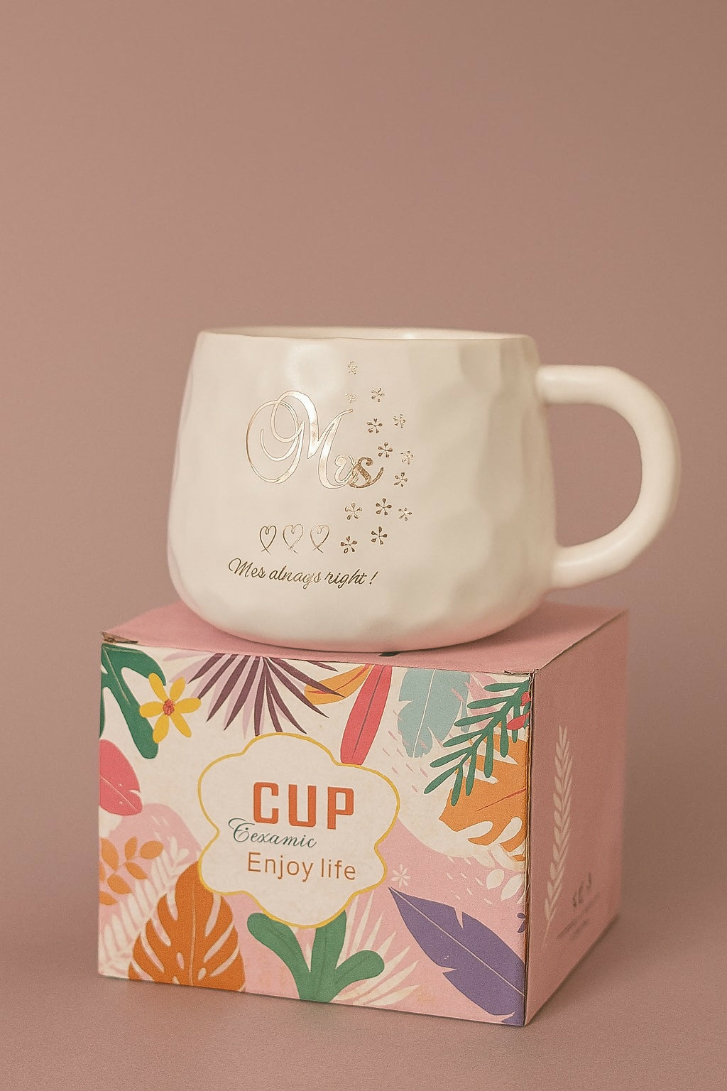 ☕ “Mrs. Grace Honeycomb Mug” 💖