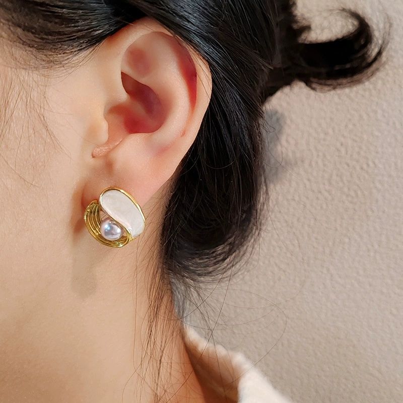 Pearl & Enamel Sculpted Stud Earrings