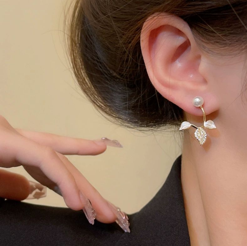 Pearl & Leaf Arc Earrings