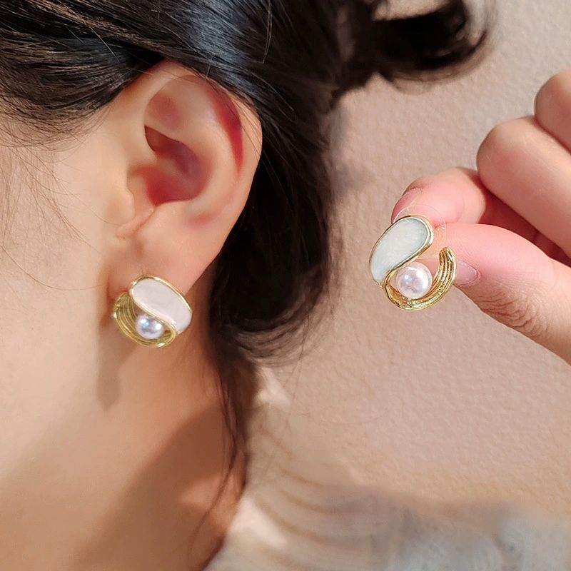 Pearl & Enamel Sculpted Stud Earrings