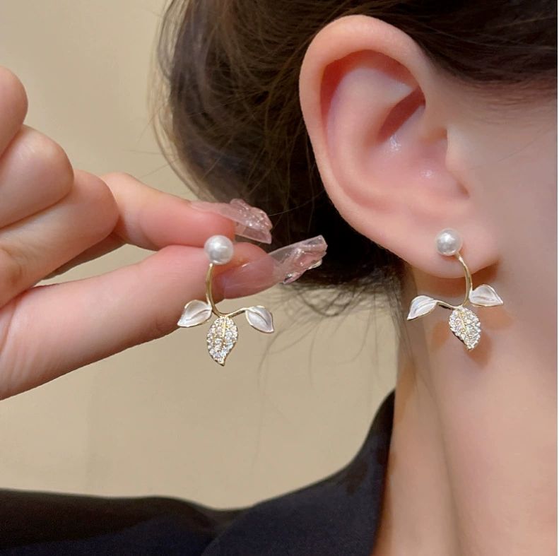 Pearl & Leaf Arc Earrings
