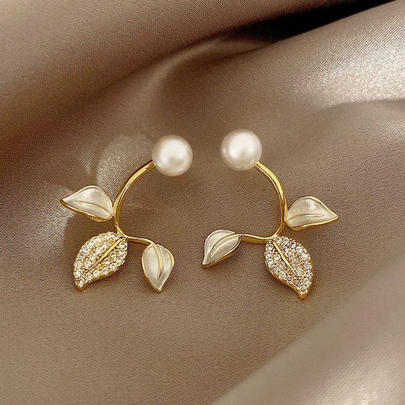 Pearl & Leaf Arc Earrings