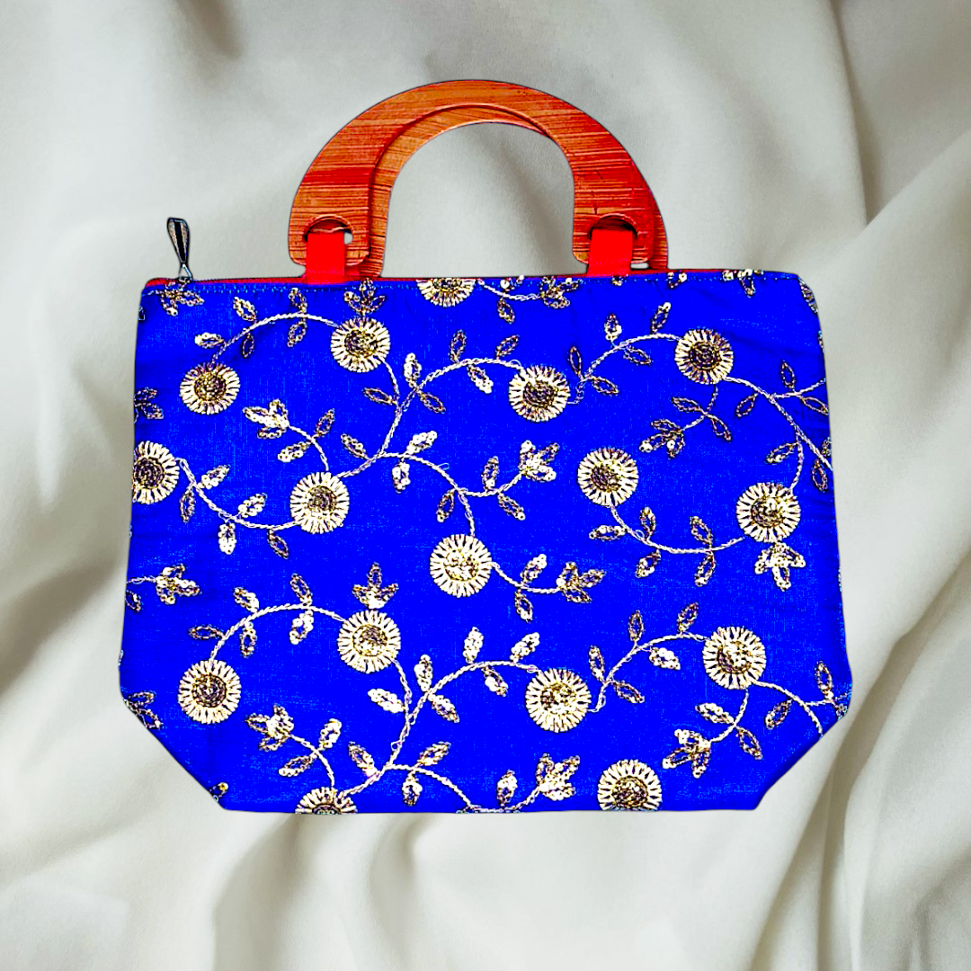 Elegant Embroidered Handbag with Wooden Handles
