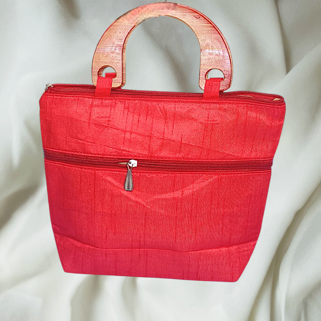 Elegant Embroidered Handbag with Wooden Handles