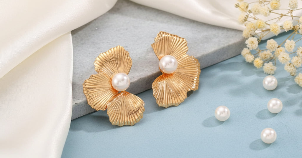 ✨ Nakshveda Luxe Pearl & Gold Combo ✨