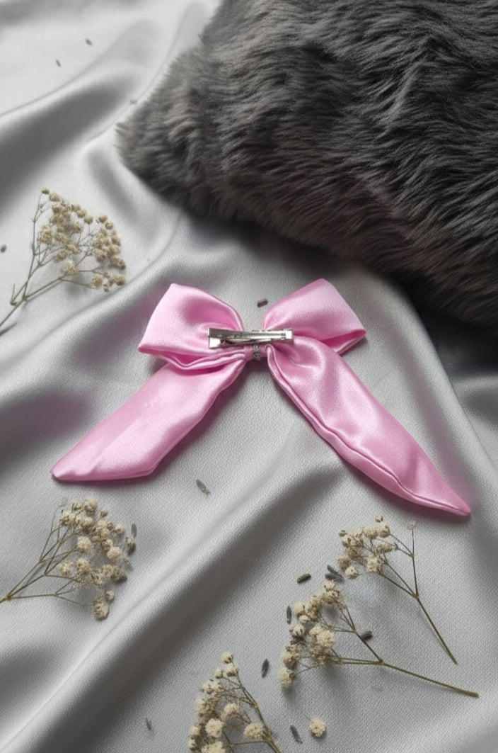 🎀 Elegant Satin Ribbon Hair Bow – Soft & Timeless Style 🎀