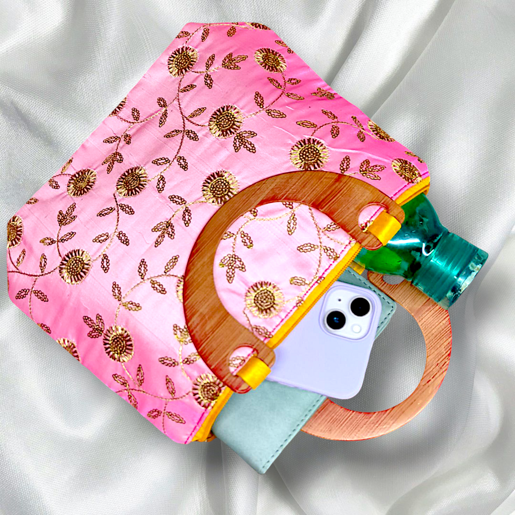 Elegant Embroidered Handbag with Wooden Handles